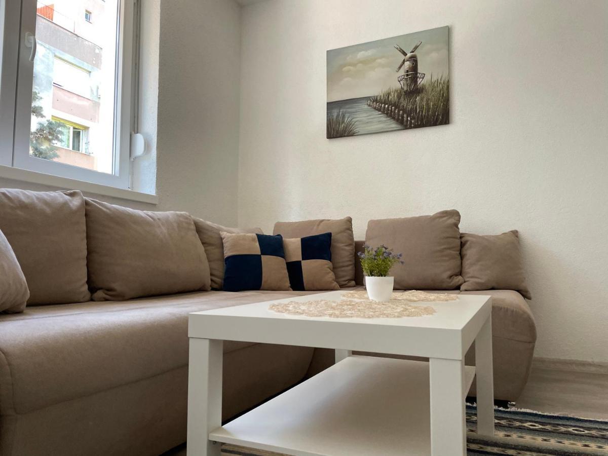 Apartment F&N Mostar Bagian luar foto