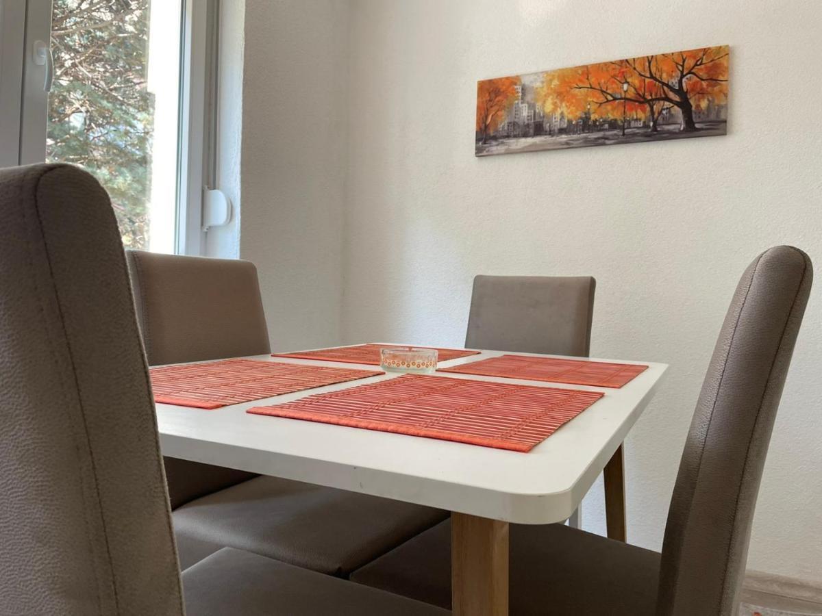 Apartment F&N Mostar Bagian luar foto