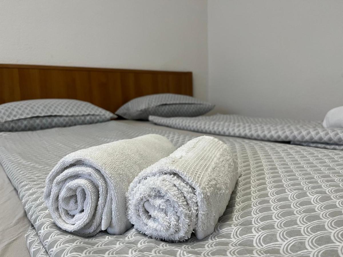 Apartment F&N Mostar Bagian luar foto
