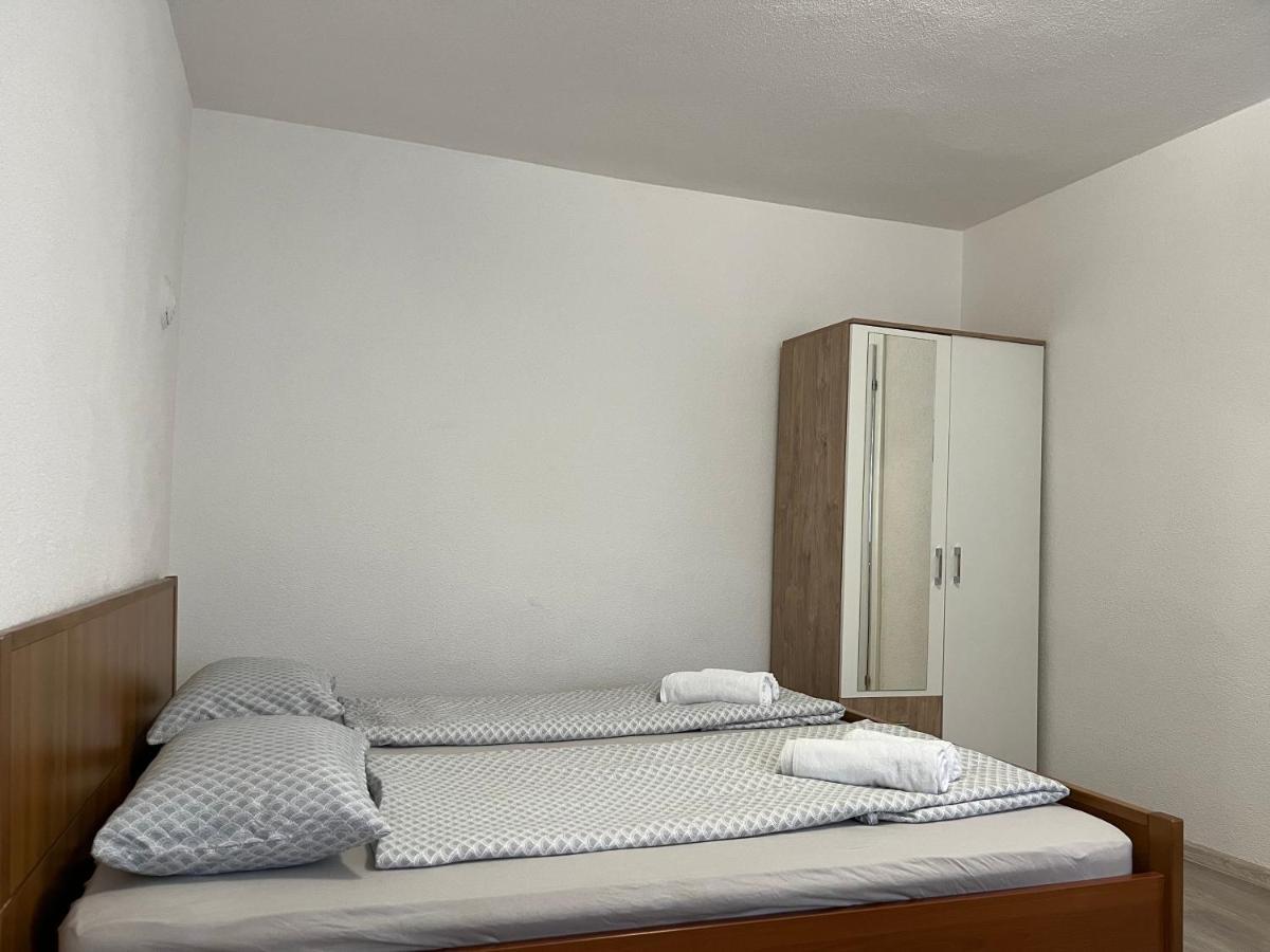 Apartment F&N Mostar Bagian luar foto